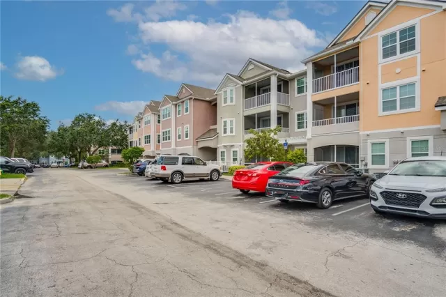 MLS: O6125048 Condo For Sale