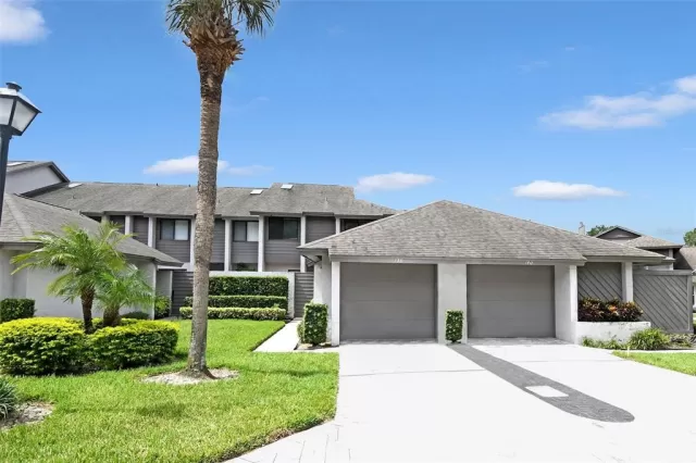 MLS: O6125187 Condo For Sale