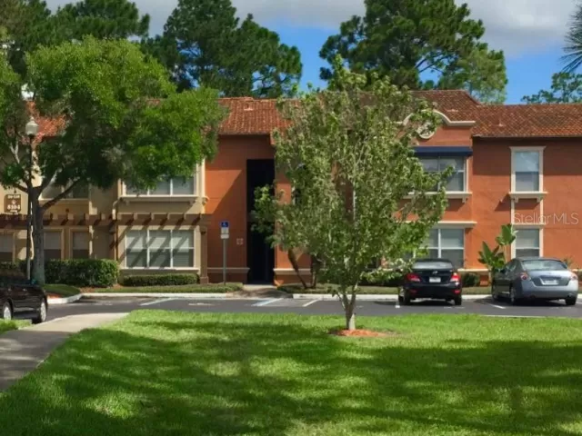 MLS: O6125196 Condo For Sale