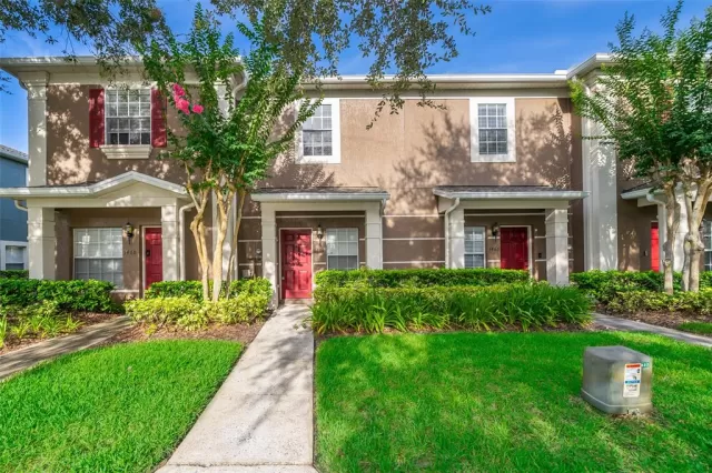 MLS: O6125280 Condo For Sale