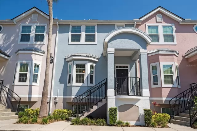 MLS: O6125675 Condo For Sale