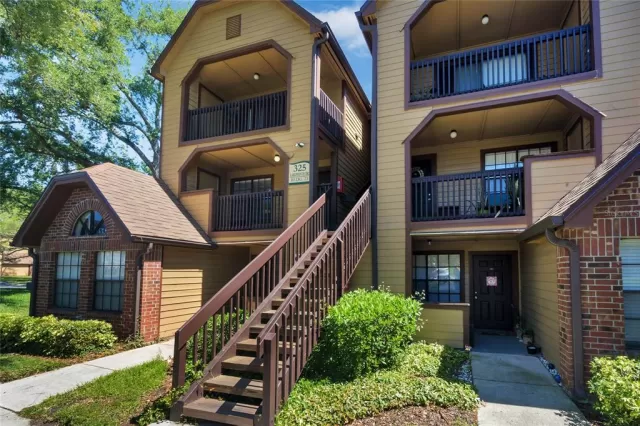 MLS: O6126649 Condo For Sale