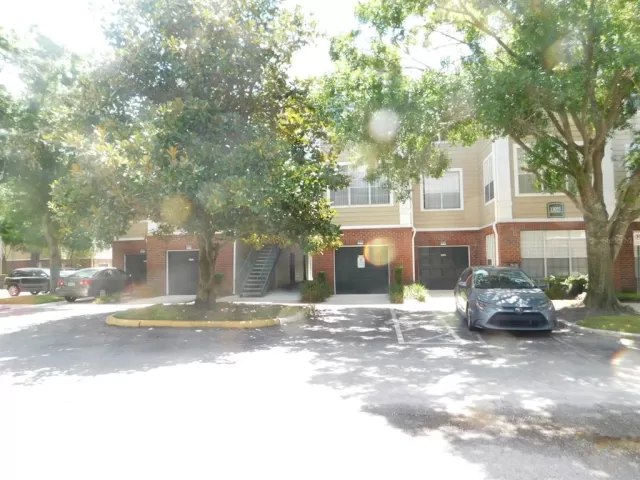 MLS: O6126762 Condo For Sale