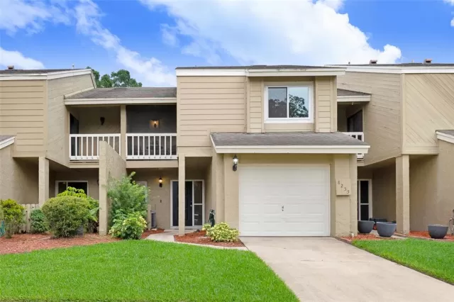 MLS: O6127391 Condo For Sale