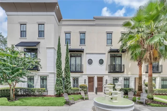 MLS: O6128171 Condo For Sale