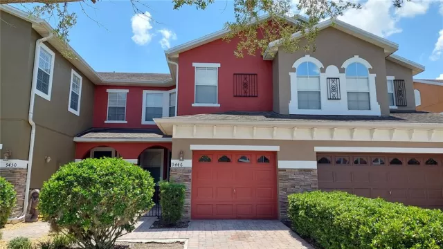 MLS: O6128318 Condo For Sale