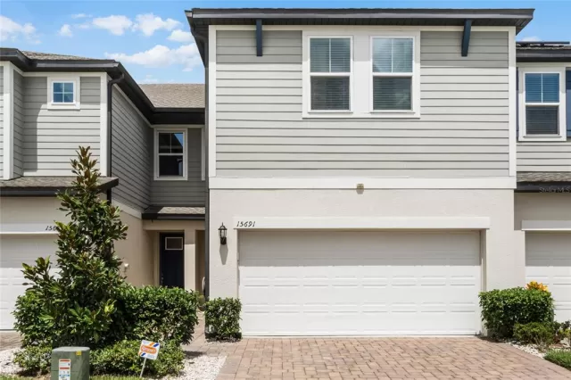 MLS: O6128748 Condo For Sale