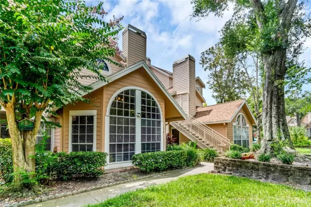 MLS: O6128860 Condo For Sale