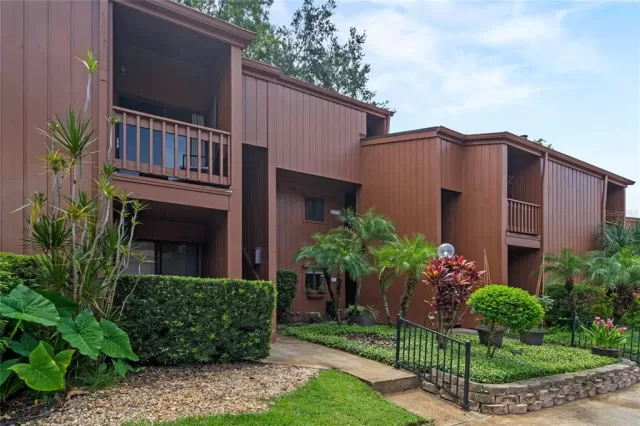 MLS: O6129267 Condo For Sale