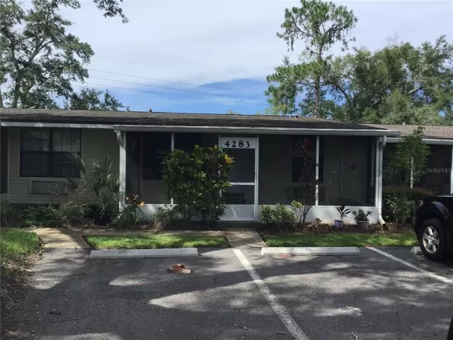 MLS: O6129897 Condo For Sale