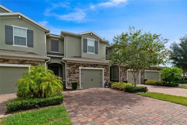 MLS: O6129968 Condo For Sale