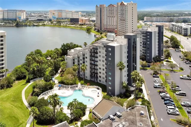 MLS: O6130053 Condo For Sale