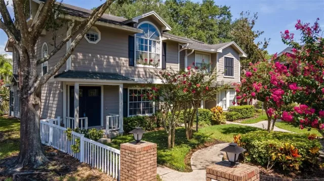 MLS: O6131149 Condo For Sale