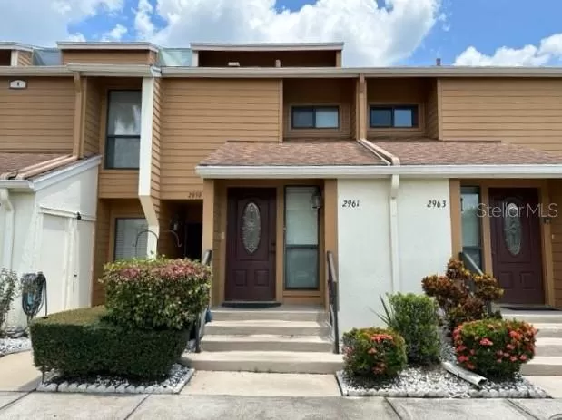 MLS: O6131898 Condo For Sale