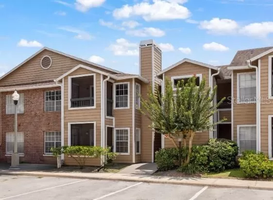 MLS: O6132453 Condo For Sale