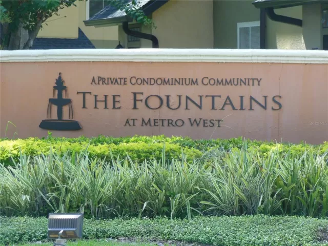 MLS: O6132757 Condo For Sale