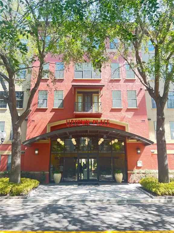 MLS: O6132878 Condo For Sale