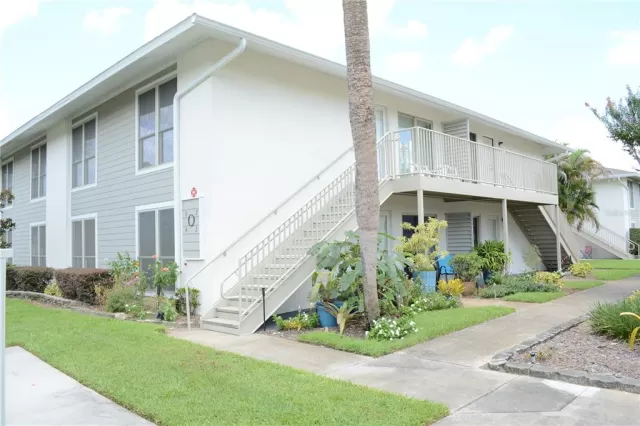MLS: O6133604 Condo For Sale