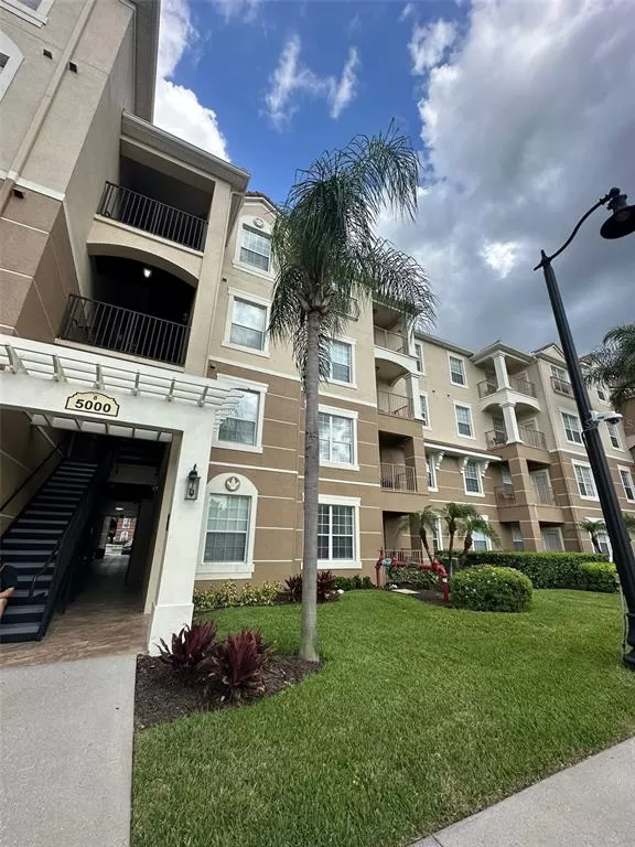 MLS: O6134245 Condo For Sale