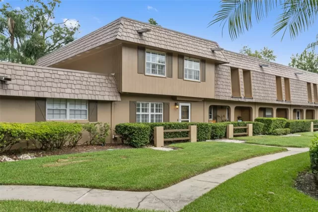 MLS: O6134464 Condo For Sale