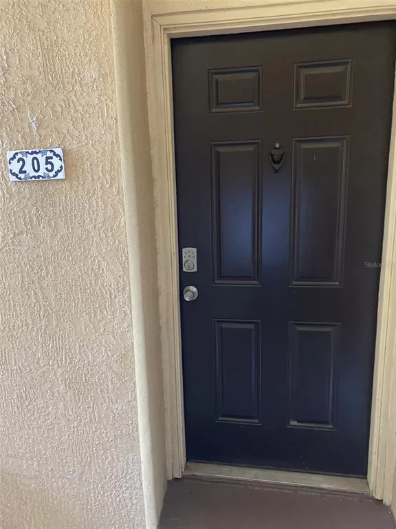 MLS: O6136116 Condo For Sale