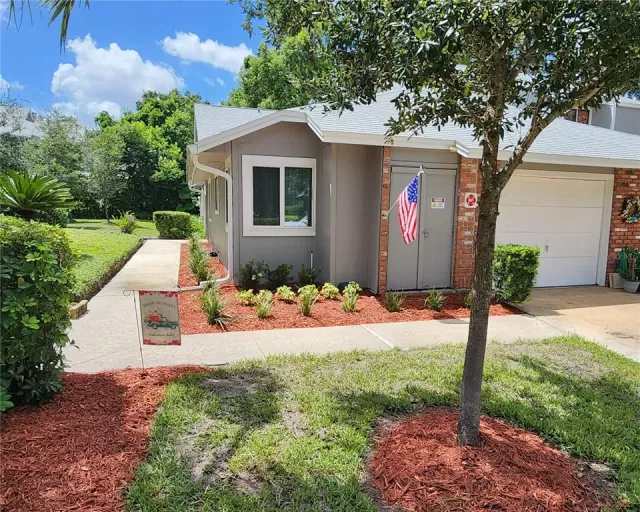 MLS: O6137026 Condo For Sale