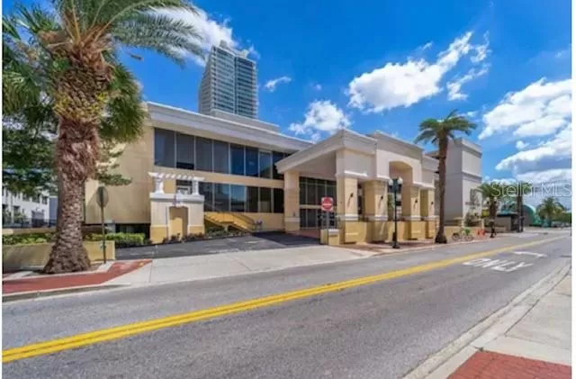 MLS: O6137044 Condo For Sale