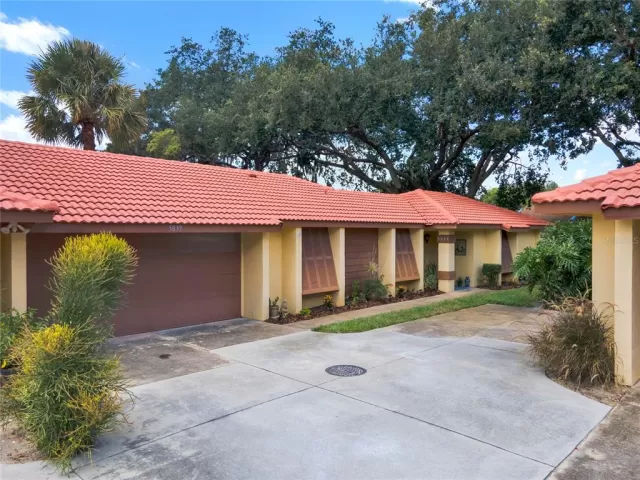 MLS: O6137162 Condo For Sale