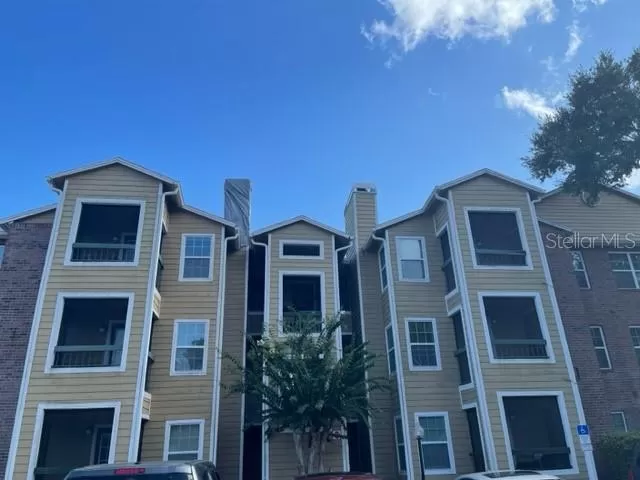 MLS: O6137290 Condo For Sale