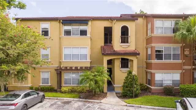 MLS: O6137658 Condo For Sale