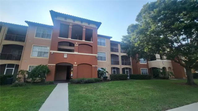MLS: O6138599 Condo For Sale