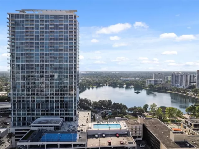 MLS: O6139176 Condo For Sale