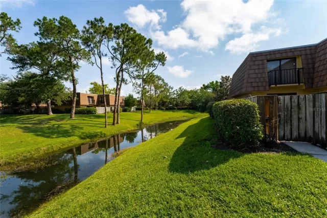 MLS: O6139273 Condo For Sale