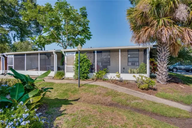 MLS: O6139329 Condo For Sale