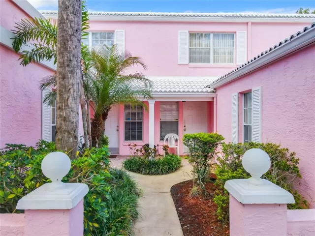 MLS: O6139432 Condo For Sale