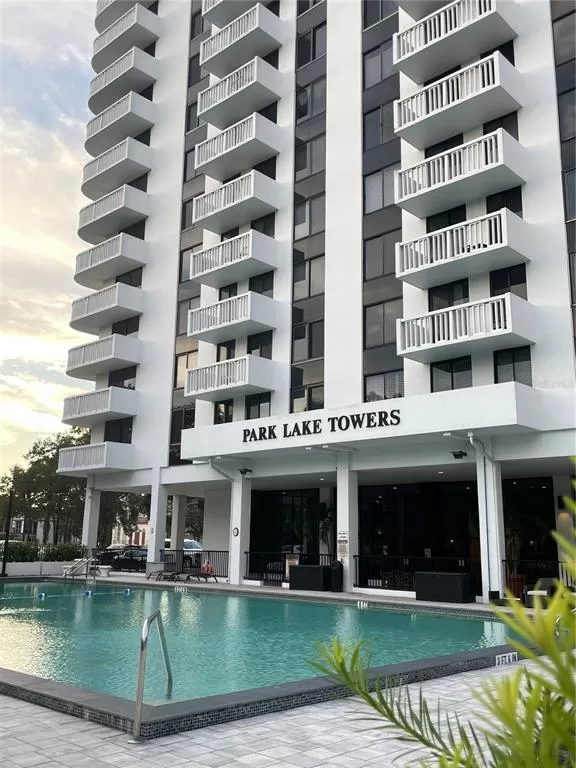 MLS: O6139682 Condo For Sale