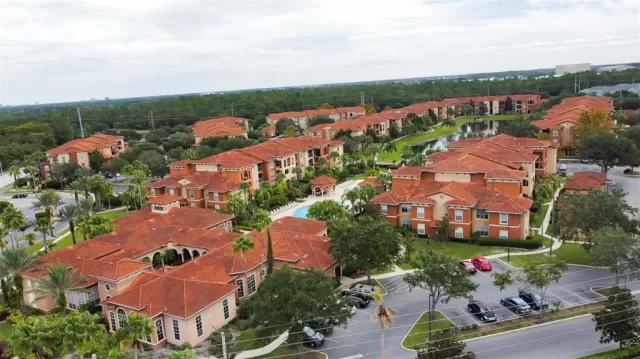 MLS: O6139929 Condo For Sale