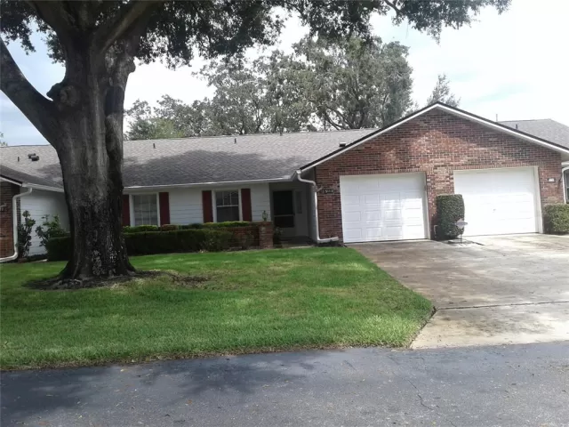 MLS: O6140436 Condo For Sale