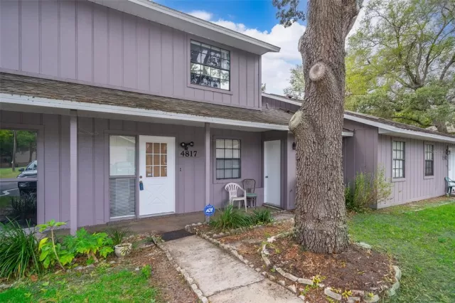 MLS: O6140577 Condo For Sale