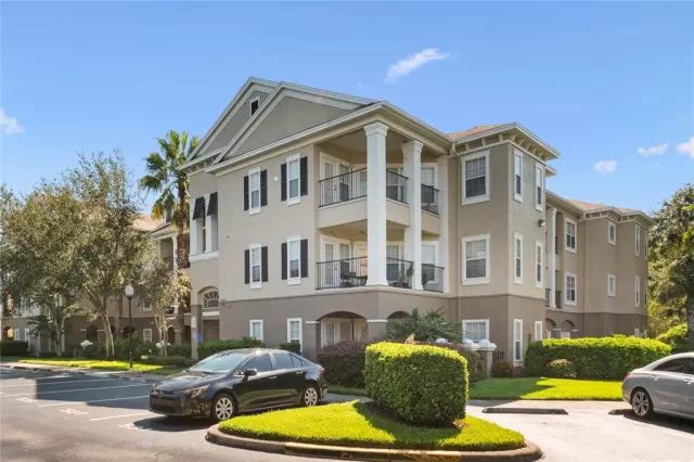 MLS: O6141435 Condo For Sale