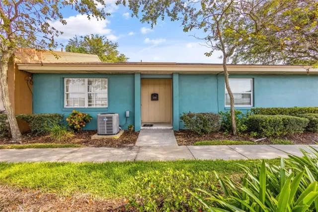 MLS: O6141564 Condo For Sale