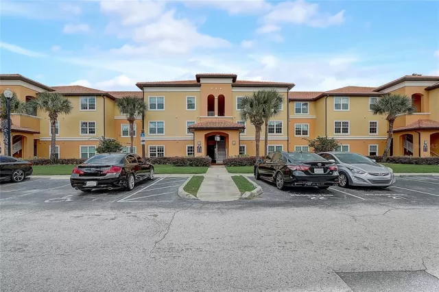 MLS: O6142253 Condo For Sale