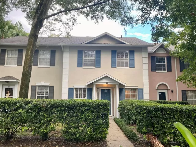 MLS: O6143140 Condo For Sale