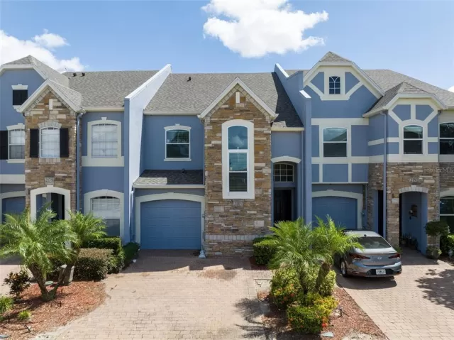 MLS: O6143551 Condo For Sale