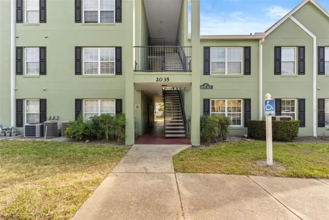 MLS: O6145435 Condo For Sale