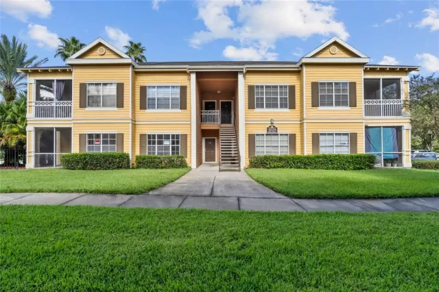 MLS: O6146232 Condo For Sale