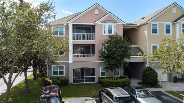 MLS: O6146505 Condo For Sale