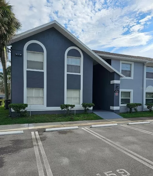 MLS: O6146721 Condo For Sale