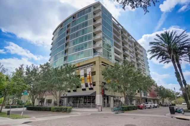 MLS: O6146940 Condo For Sale