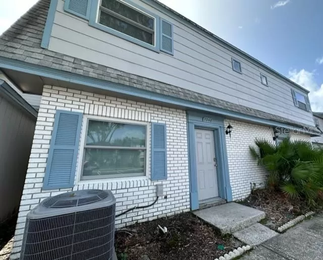 MLS: O6147185 Condo For Sale